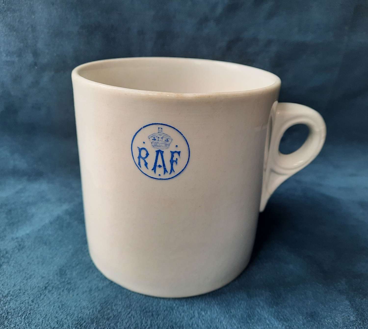 RAF 1 Pint Mug