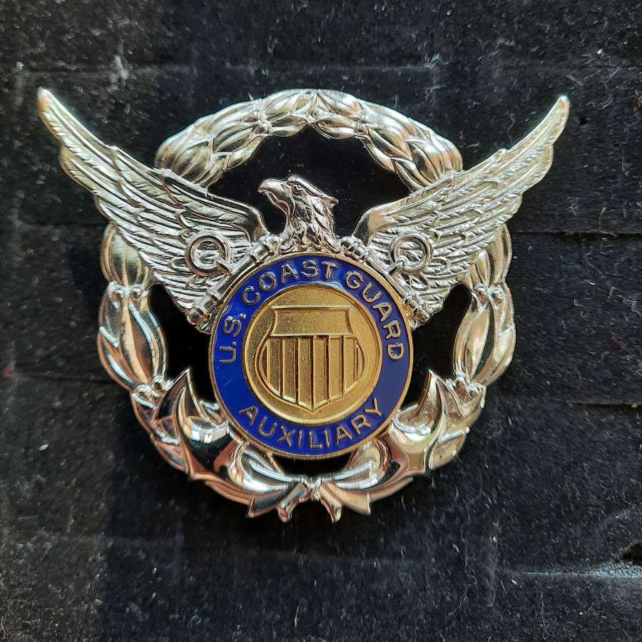 US Coast Guard Auxiliary Cap Badge