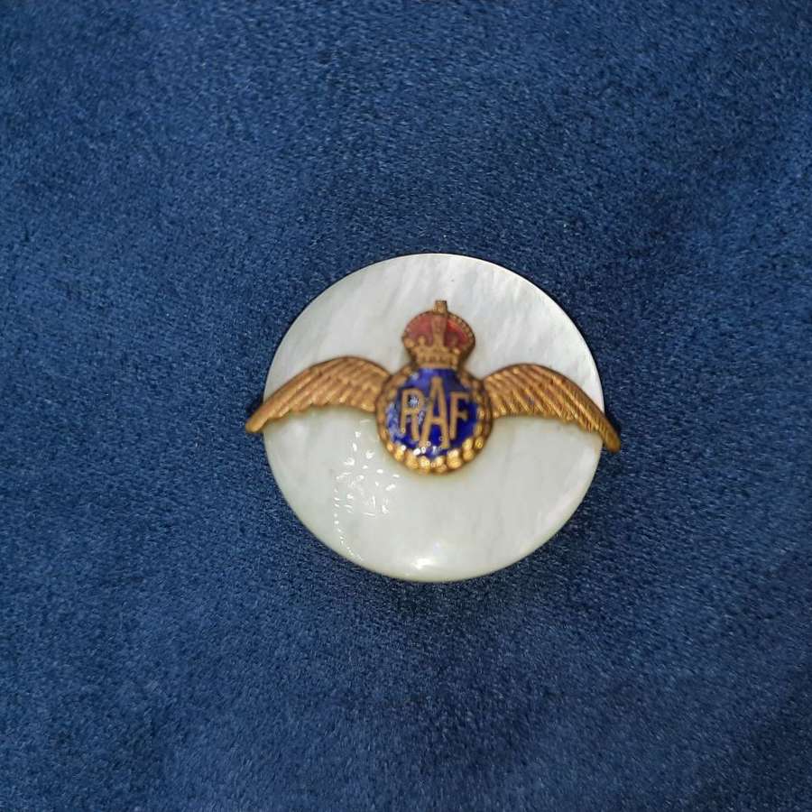 RAF Wings Mother of Pearl Sweetheart brooch