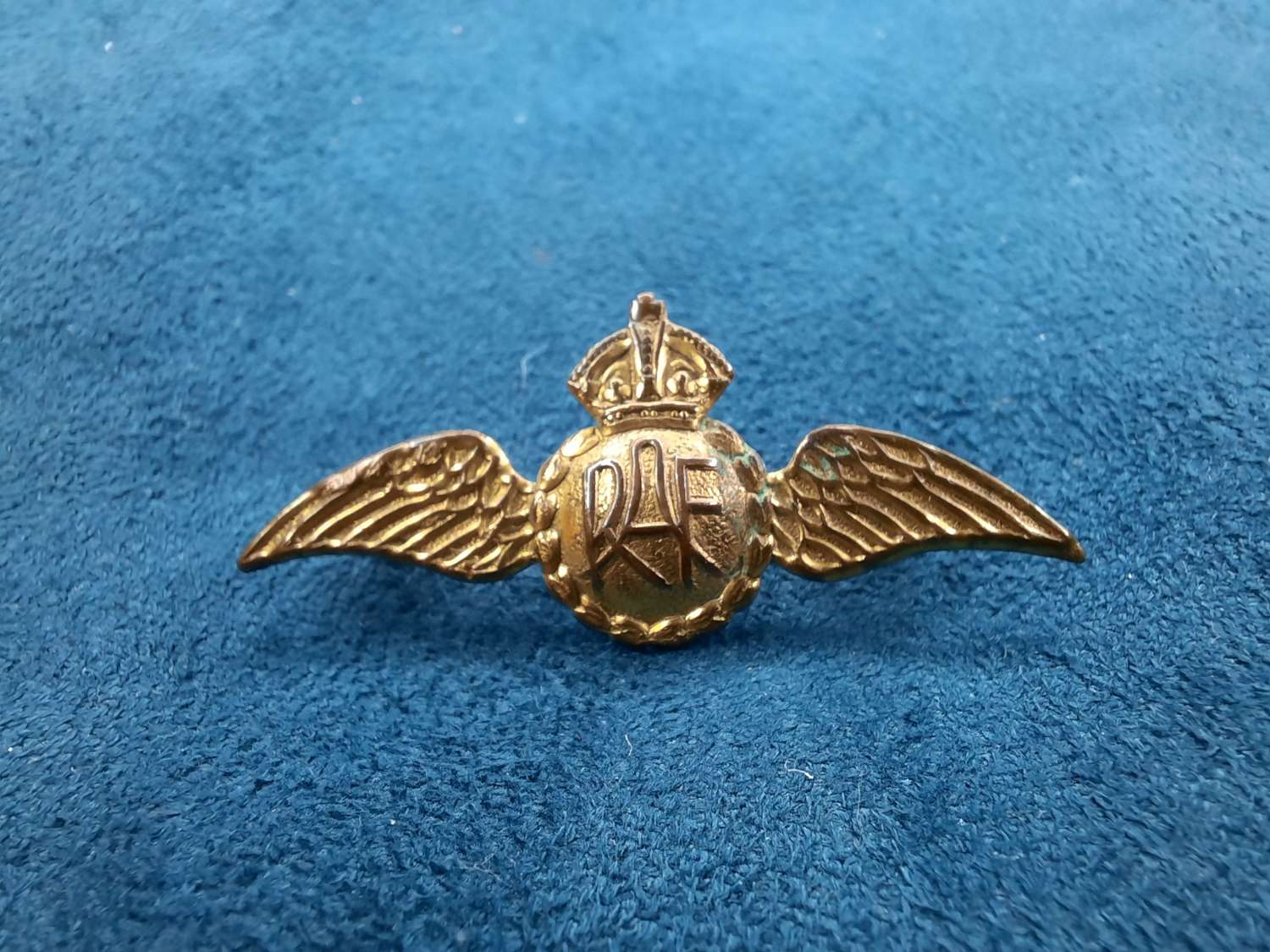 RAF Wings Sweetheart Badge