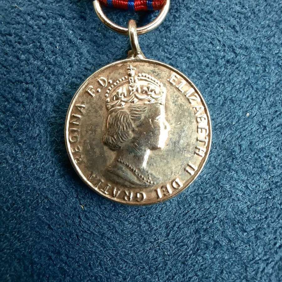 Miniature George Medal ERII
