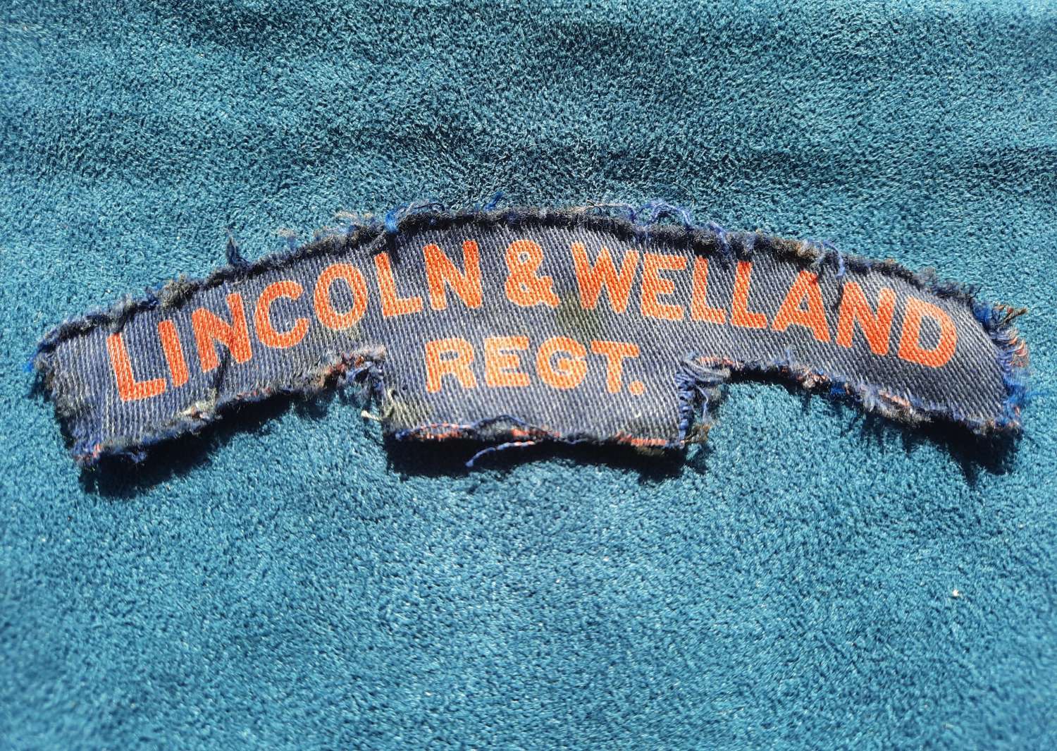 WW2 Canadian Lincoln and Welland Regiment Printed Shoulder Title