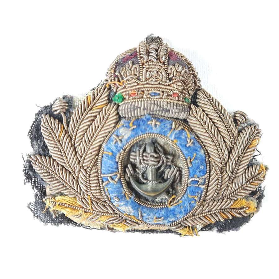 WW2 Royal Navy Transport Officer's Cap Badge