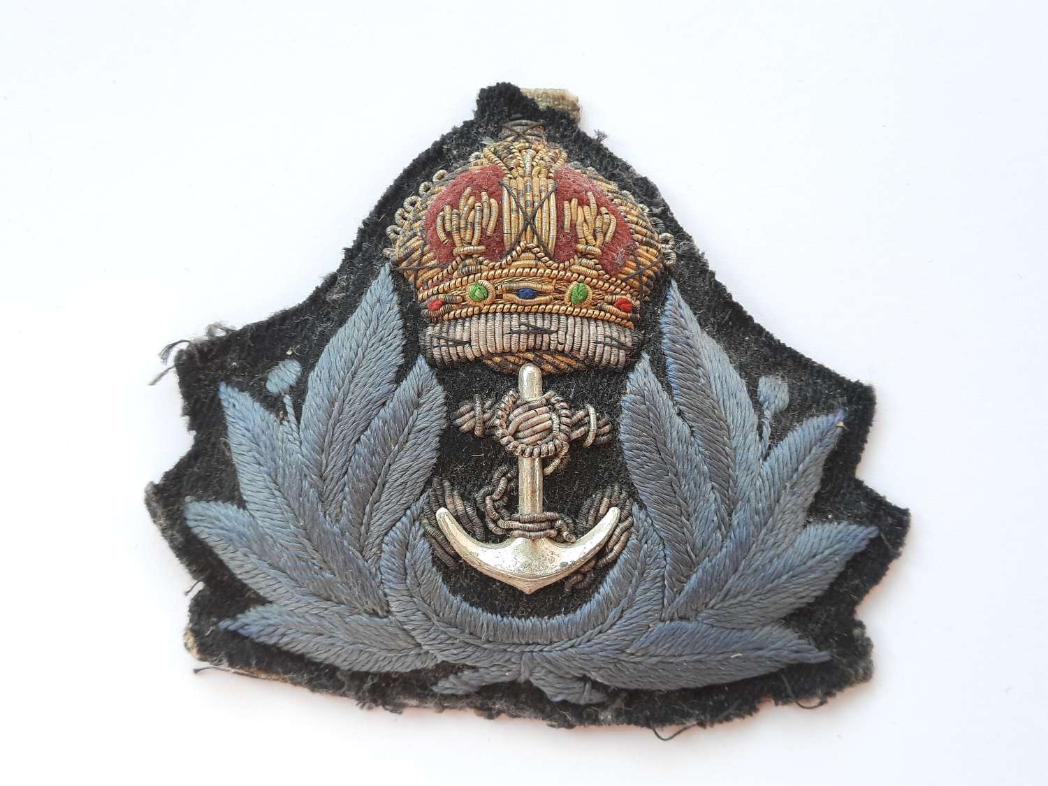 WW2 WRNS Officer Cap Badge