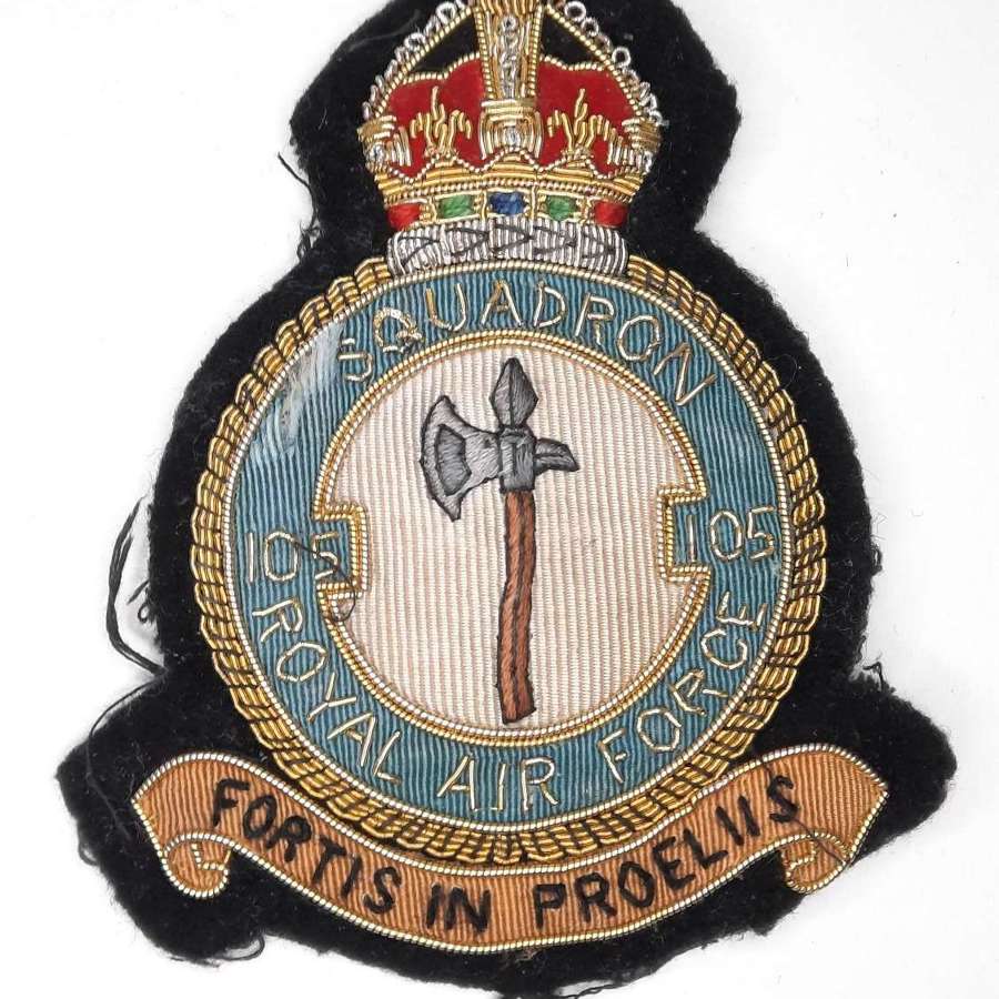 RAF 105 Squadron Blazer Badge