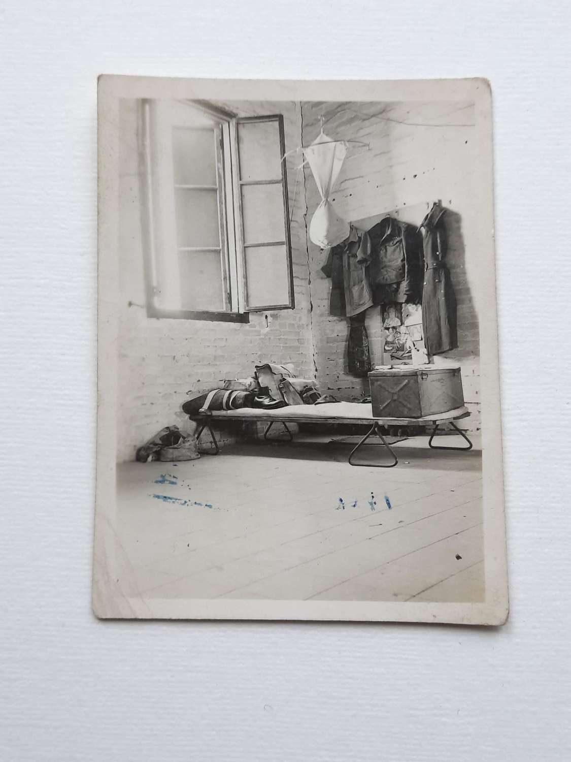 WW2 Photo of a Soldier's Bed at 'El Bullah'