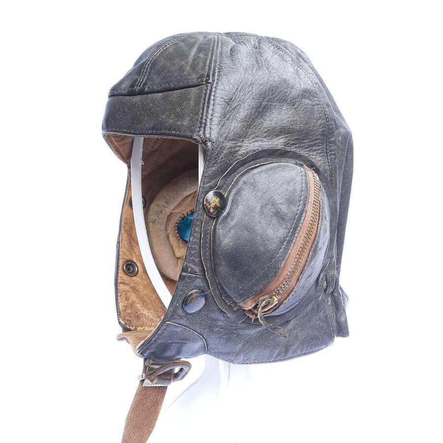 1940 B-Type Flying Helmet